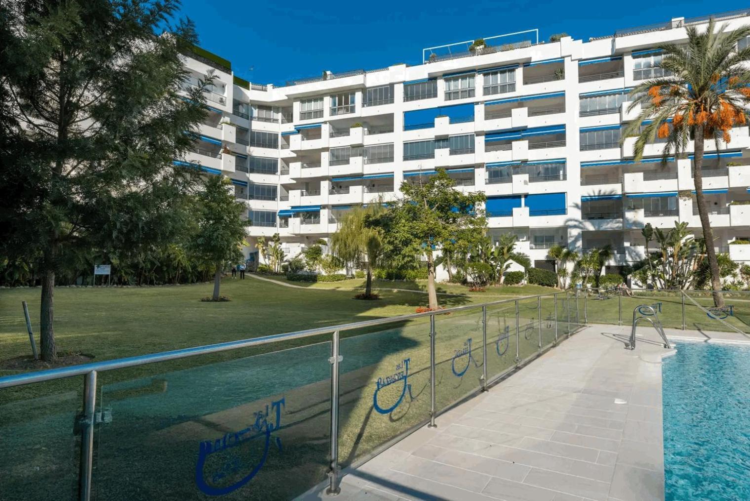 Apartment Fantastic Duplex Penthouse Marbella